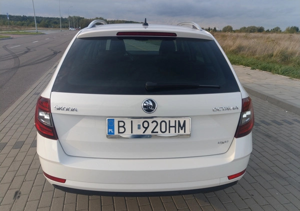 Skoda Octavia cena 73500 przebieg: 173600, rok produkcji 2017 z Białystok małe 407